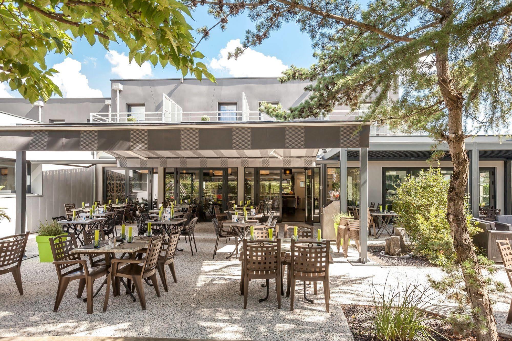Logis Hotel Restaurant & Spa Au Comte D'Ornon Gradignan Kültér fotó